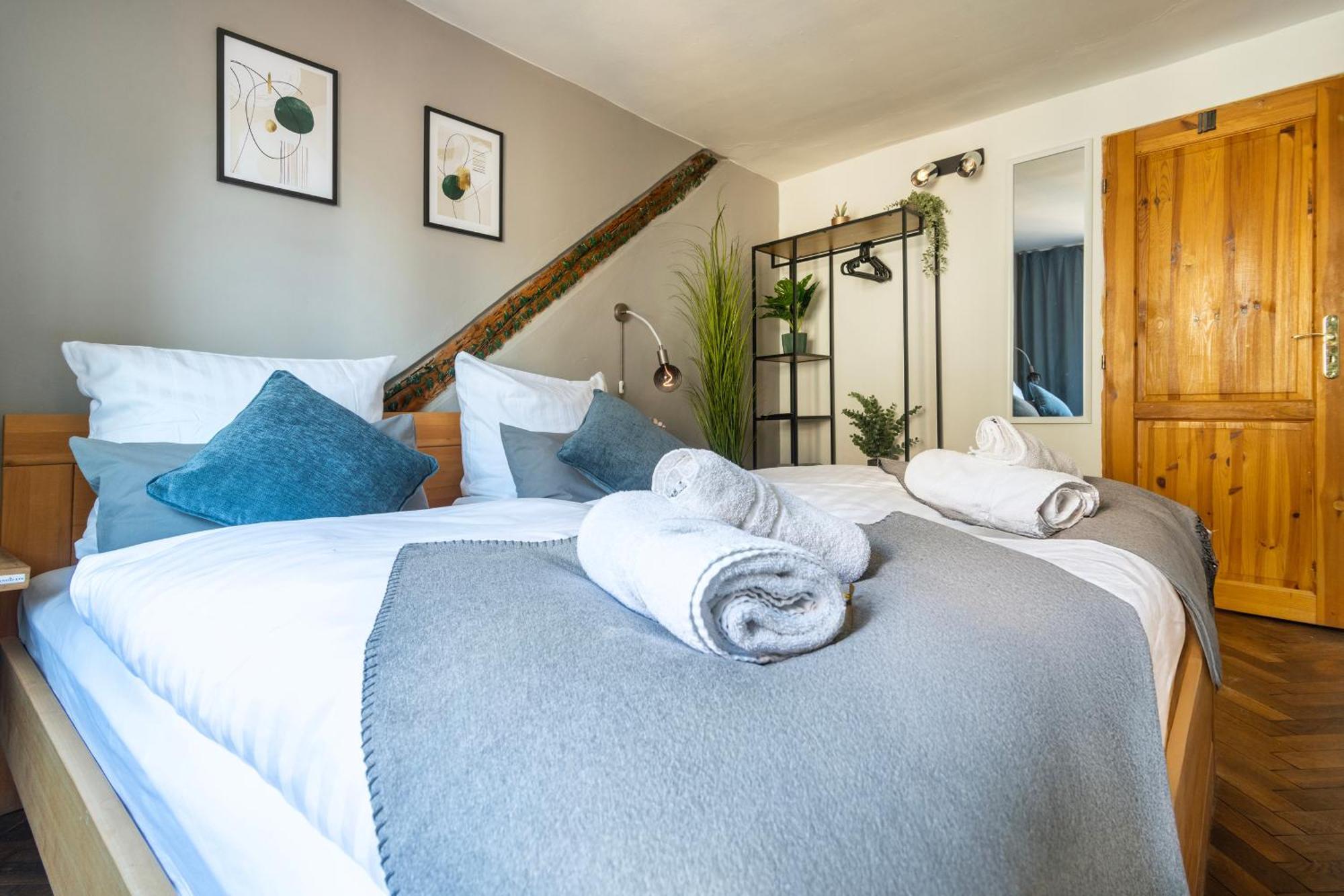 20 Seconds To Charles Bridge Apartment Prague Ngoại thất bức ảnh